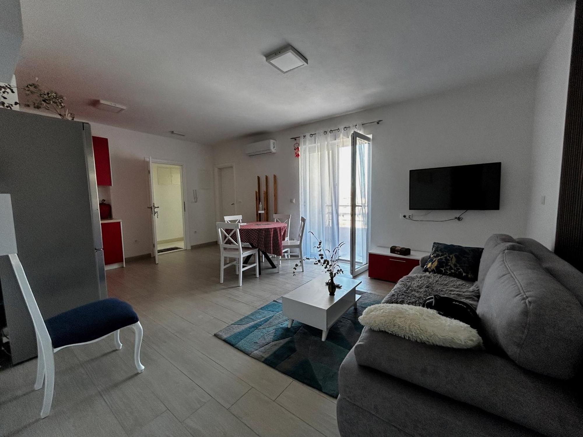 מאקרסקה Apartman Sjever מראה חיצוני תמונה